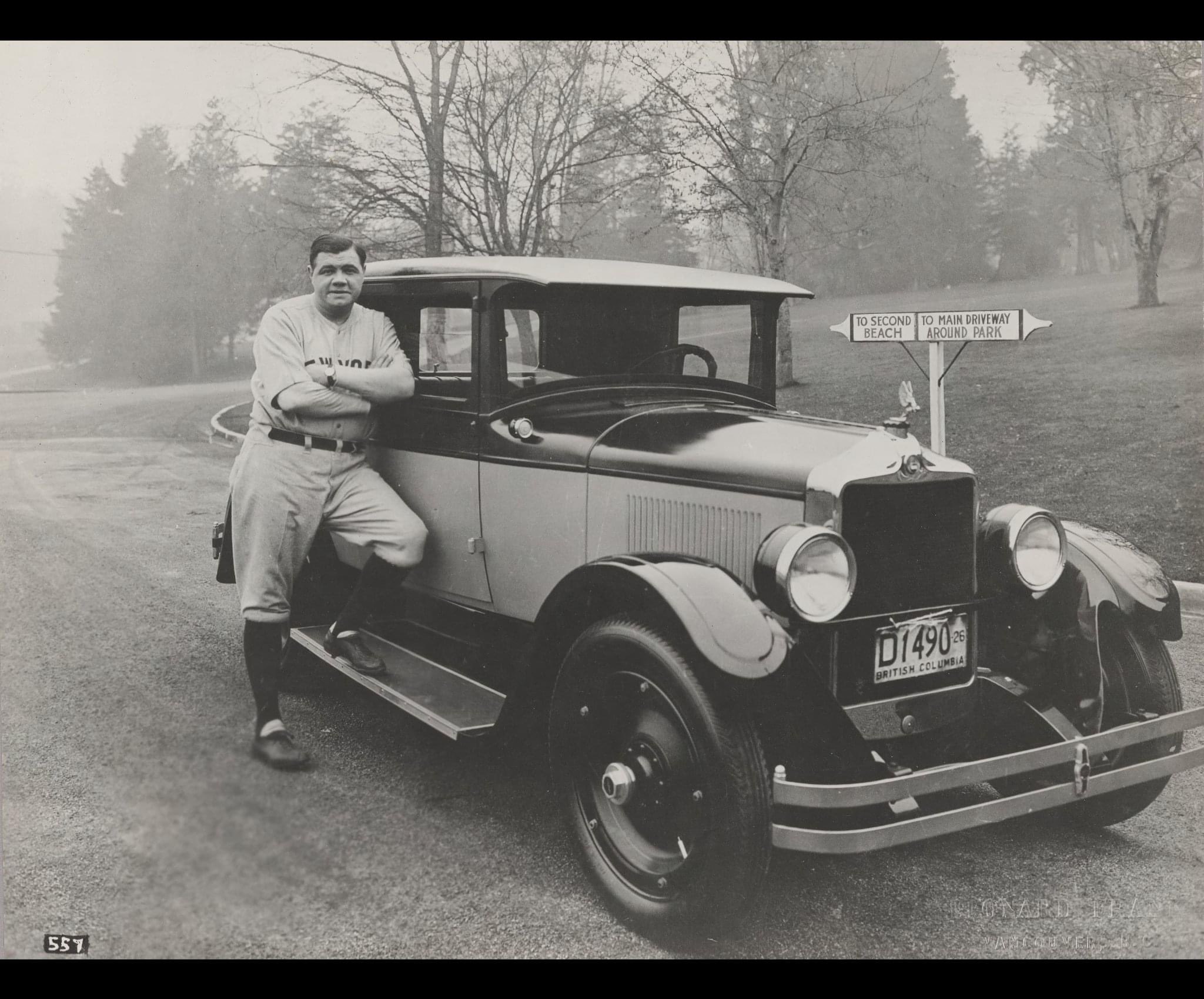 Babe Ruth and a Moon Six-Sixty Cabriolet Roadster in Vancouver in 1926.