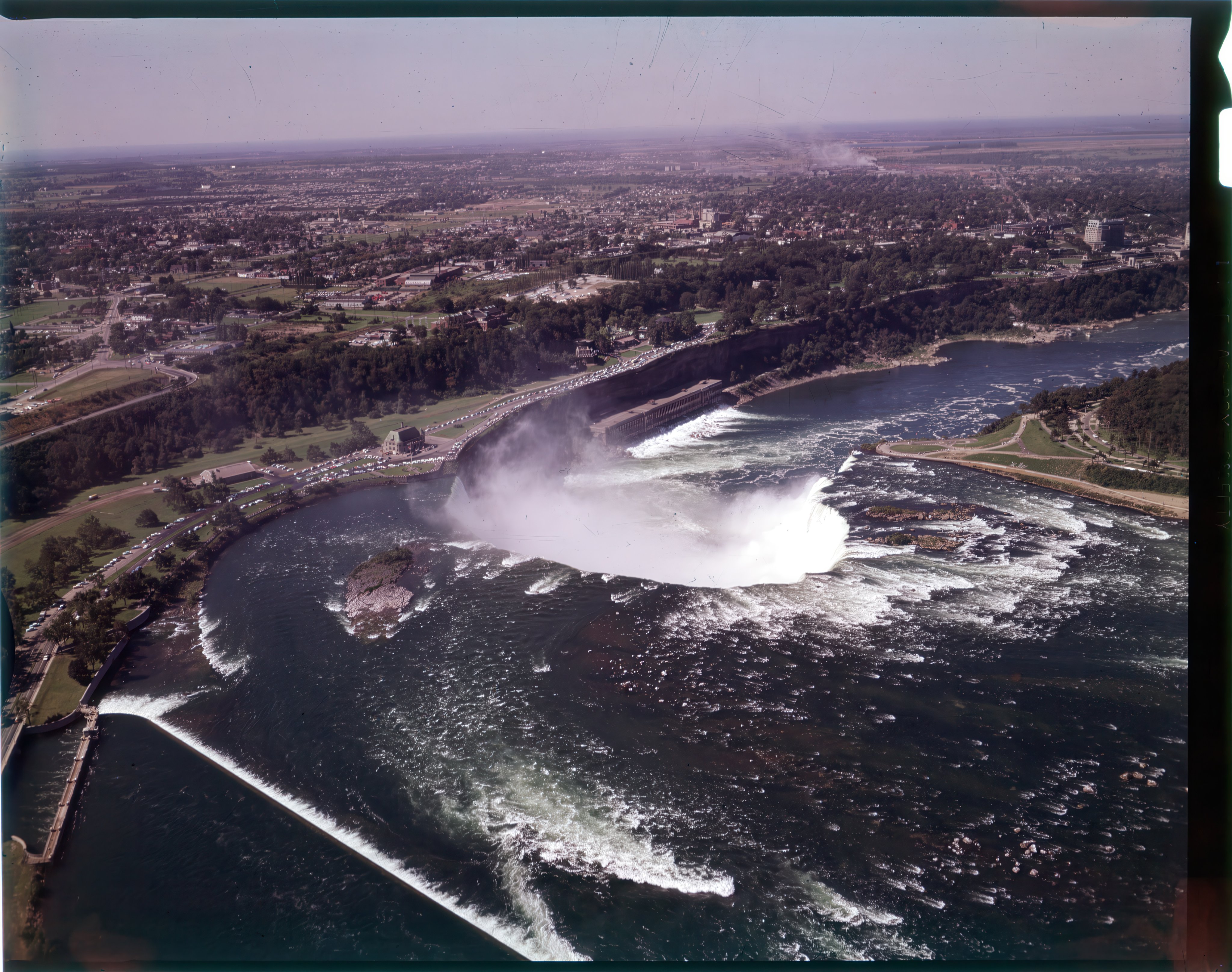 Horseshoe Falls in Niagara Falls in the 1950s